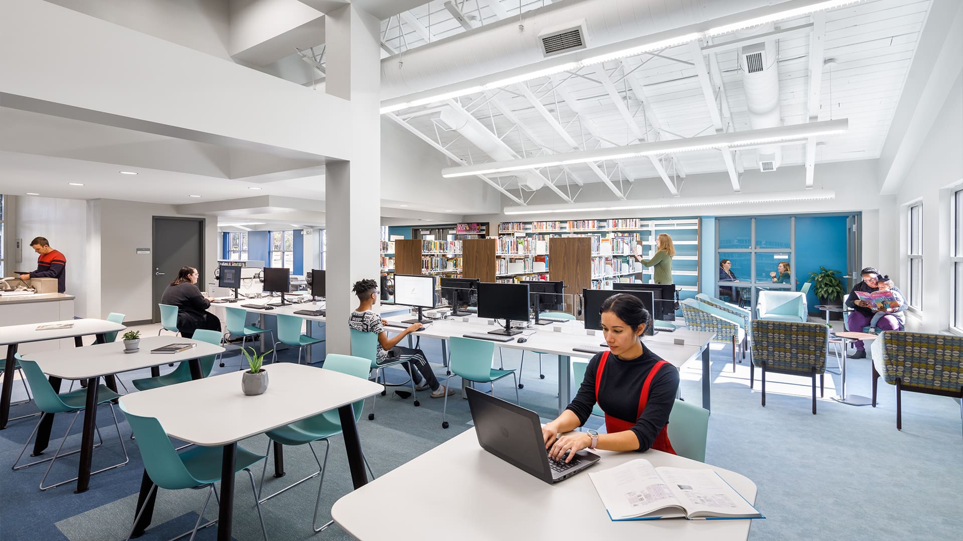 Hickory Ridgeview Library Interior 3
